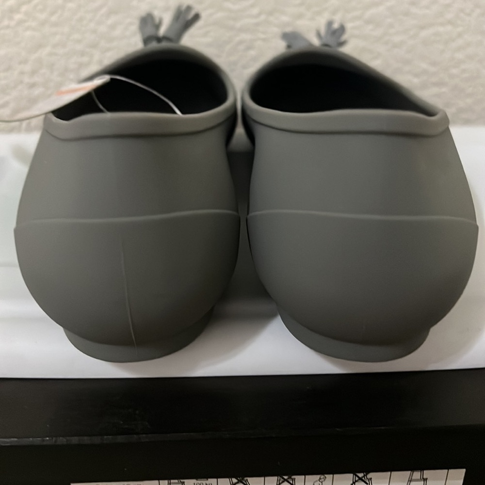 Crocs Flats - Picture 4 of 6